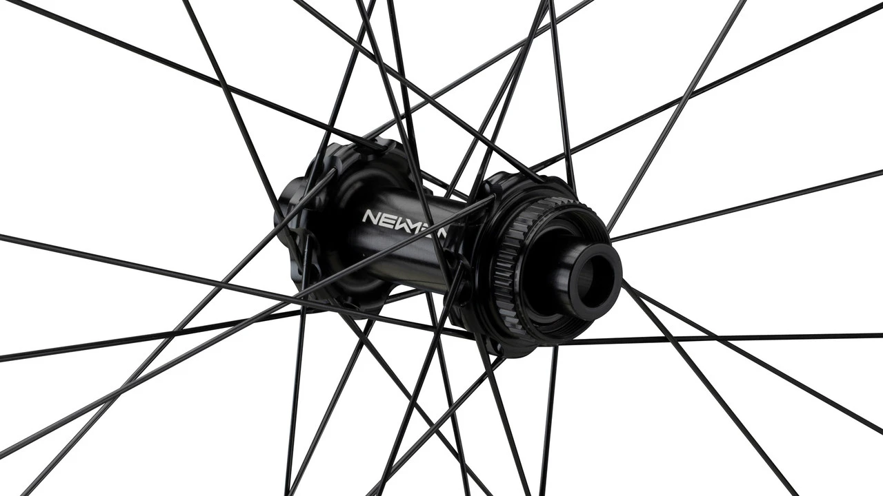 Newmen Juego De Ruedas Evolution SL X.R.25 FADE Disc Center Lock 28" - Imagen 3